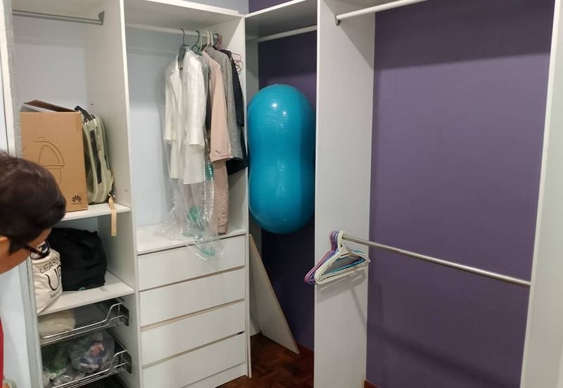 For RENT ~ Bukit Rimau/KOTA KEMUNING Semi furnished 2sty link Hse 