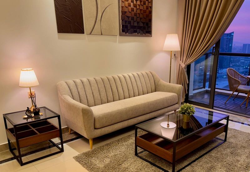 R&F Princess Cove Phase 1 for Sale - Dual Key Unit Luxuriously Renovated & Fully Furnished