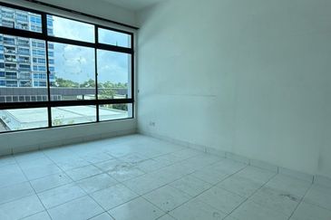 Seri Austin Luxury Apartment