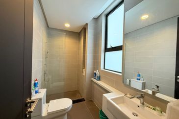 Avira Garden Terraces @ Medini