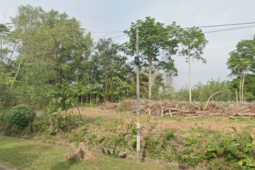 Permaipura Golf & Country Club Bedong Land by Golf Course Freehold  RM188K For Sale