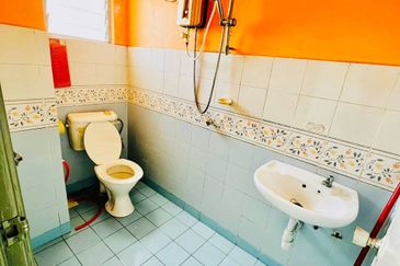 Kristal Heights Apartment