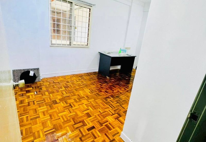 Kristal Heights Apartment