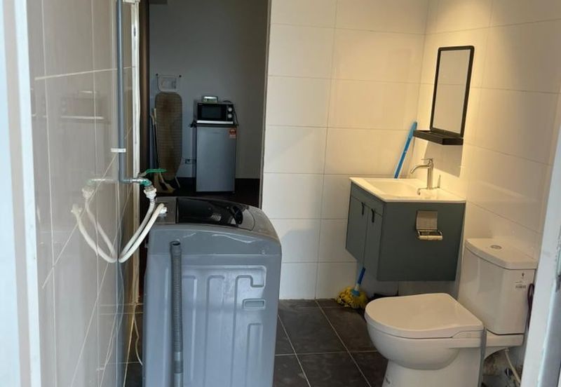 Halo Sunday @ Empire City