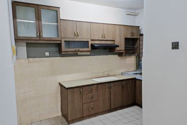 Seri Bintang Apartment