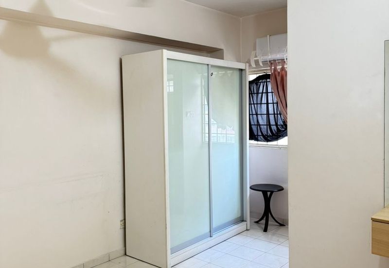 Avelon Tower @ Plaza Medan Putra