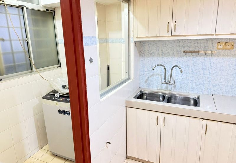 Avelon Tower @ Plaza Medan Putra