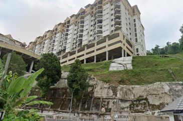 Ixora Apartment
