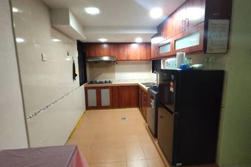Ixora Apartment