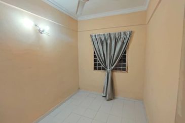 Ixora Apartment