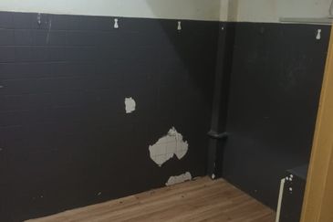 TAMAN DESA PETALING KUALA LUMPUR OFFICE SPACE FIRST FLOOR FOR RENT