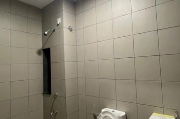 Casira 3 @ Bandar Bukit Raja