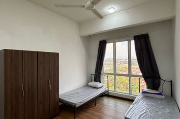 7 Tree Seven Residence