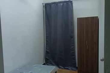 7 Tree Seven Residence