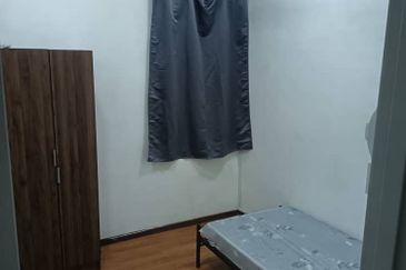 7 Tree Seven Residence