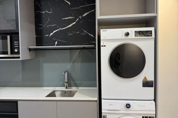 MOSSAZ @EMPIRE KAMPUNG SUNGAI PENCHALA CONDOMINIUM FULLY FURNISHED FOR RENT