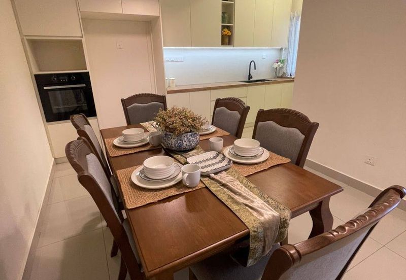 Crescent Park Townvilla