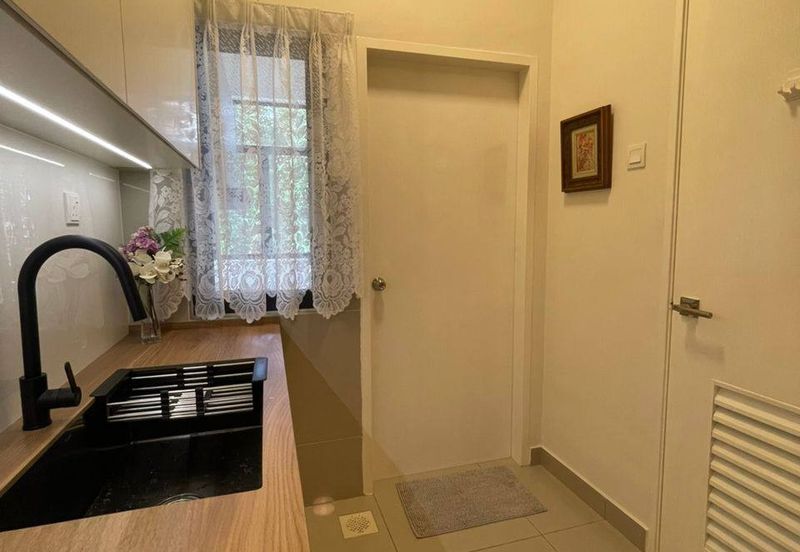 Crescent Park Townvilla