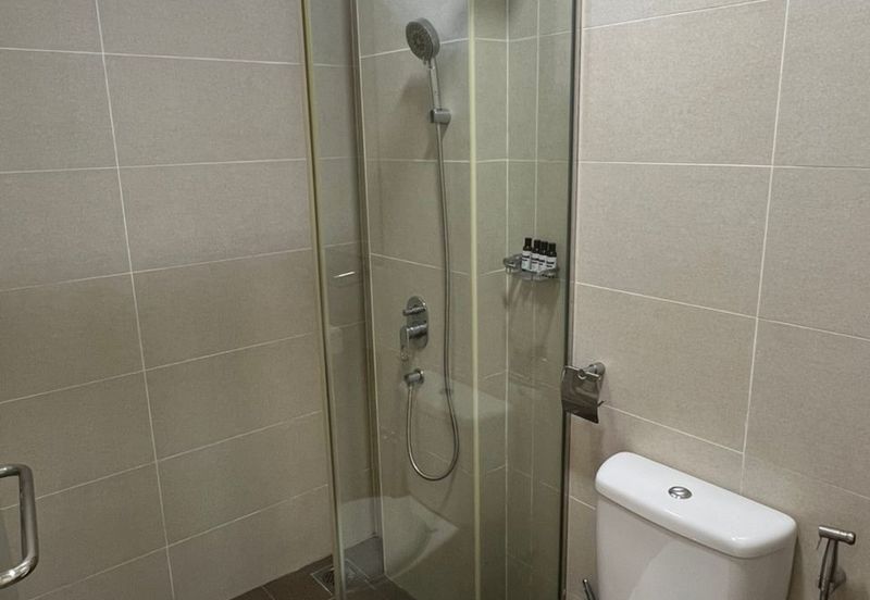 PANGSAPURI ATLANTIS KOTA SYAHBANDAR