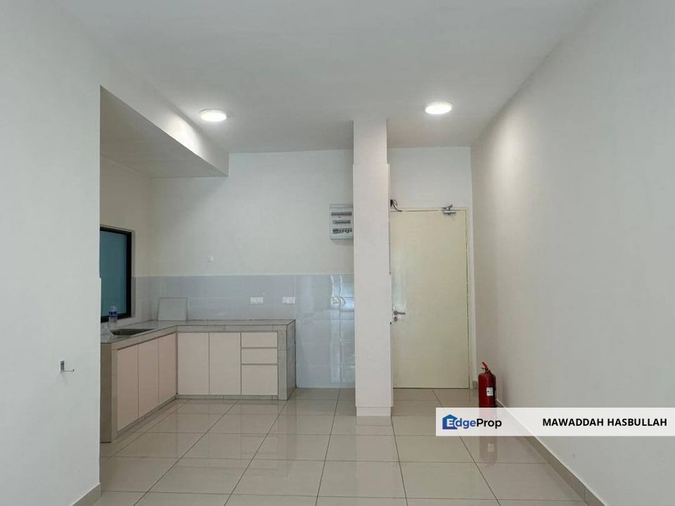 BREZZA ONE RESIDENCY @ BREZZA HILL AMPANG CONDOMINIUM PARTIALLY FURNISHED FOR RENT, Selangor, Ampang