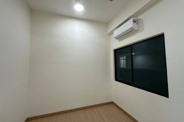 Brezza One Residency @ Brezza Hill