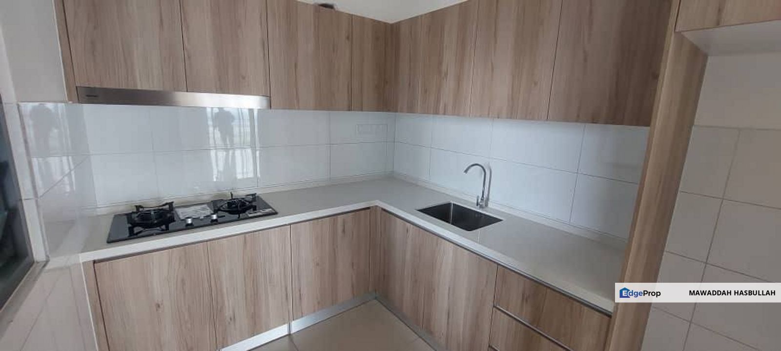 ARINNA KEMUNING UTAMA SHAH ALAM CONDOMINIUM PARTIALLY FURNISHED FOR RENT, Selangor, Shah Alam
