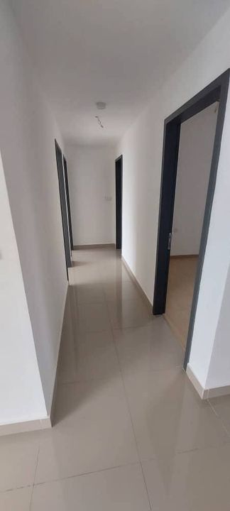 ARINNA KEMUNING UTAMA SHAH ALAM CONDOMINIUM PARTIALLY FURNISHED FOR RENT, Selangor, Shah Alam