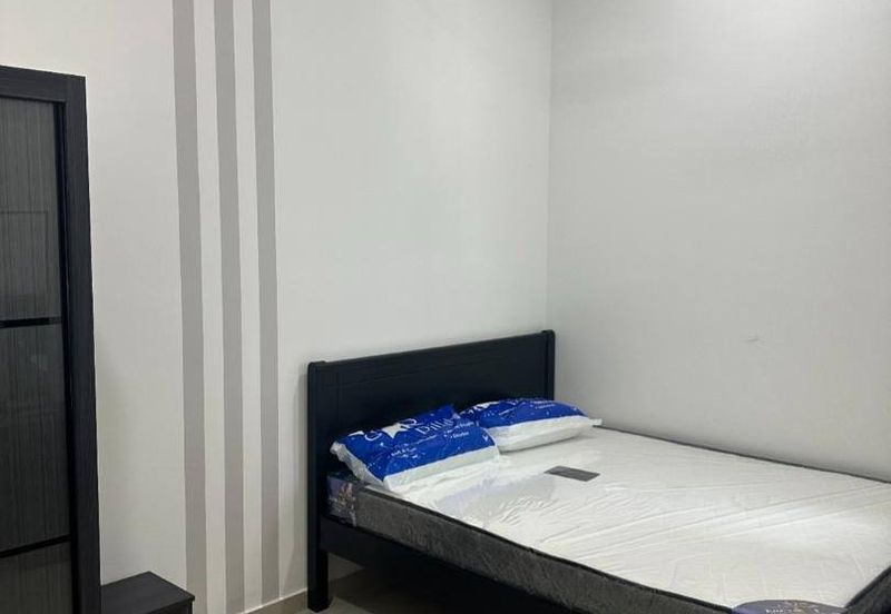 B11 Parkland Residence