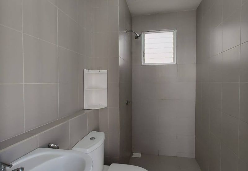 PR1MA Lakefront Homes