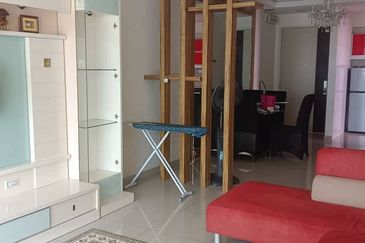 The Zest @ Kinrara 9