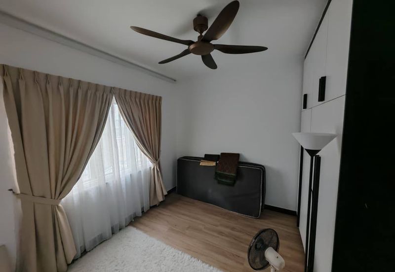 IDAMAN RESIDENSI SELANGORKU CYBERJAYA APARTMENT FULLY FURNISHED FOR RENT