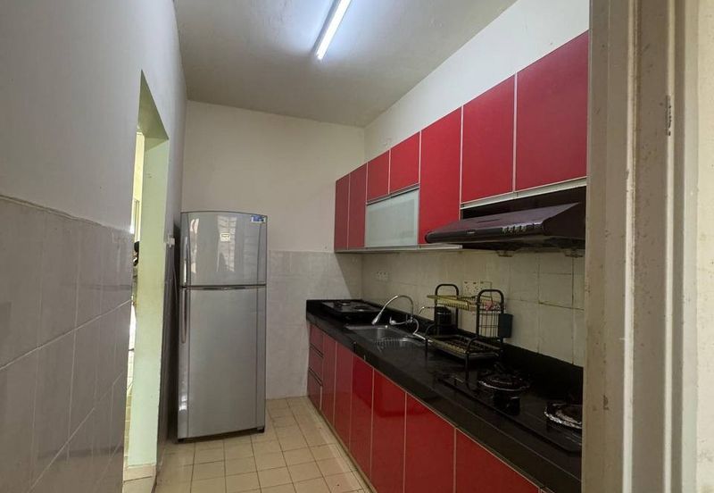 Residensi Bistaria, Ukay Bistari