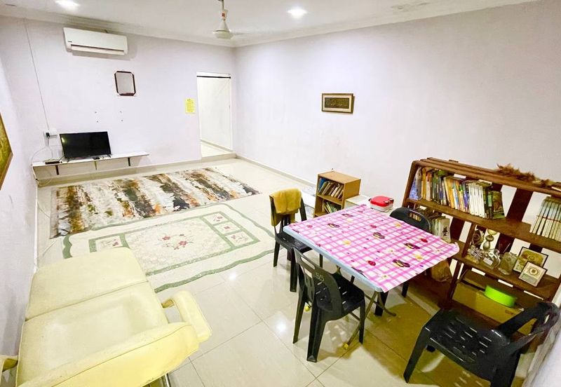 Kampung Melayu Subang