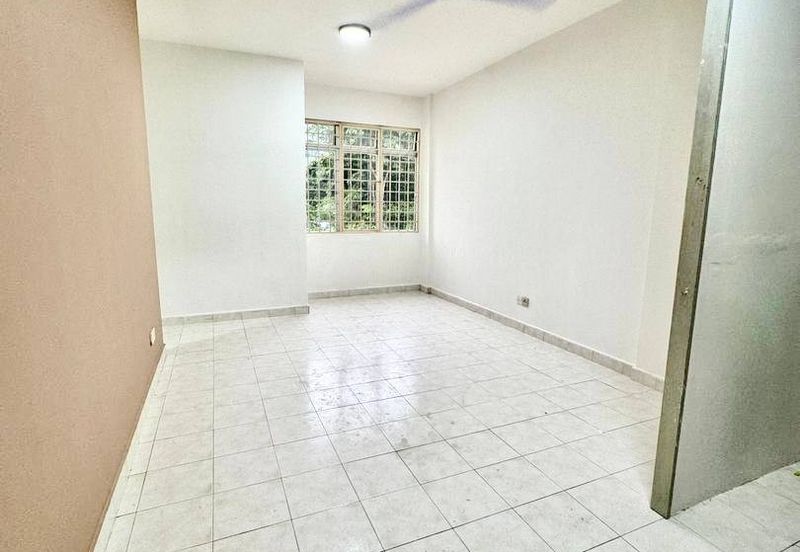 Vista Hatamas Apartment