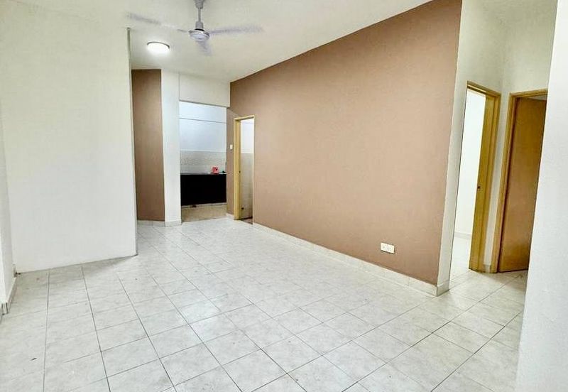 Vista Hatamas Apartment