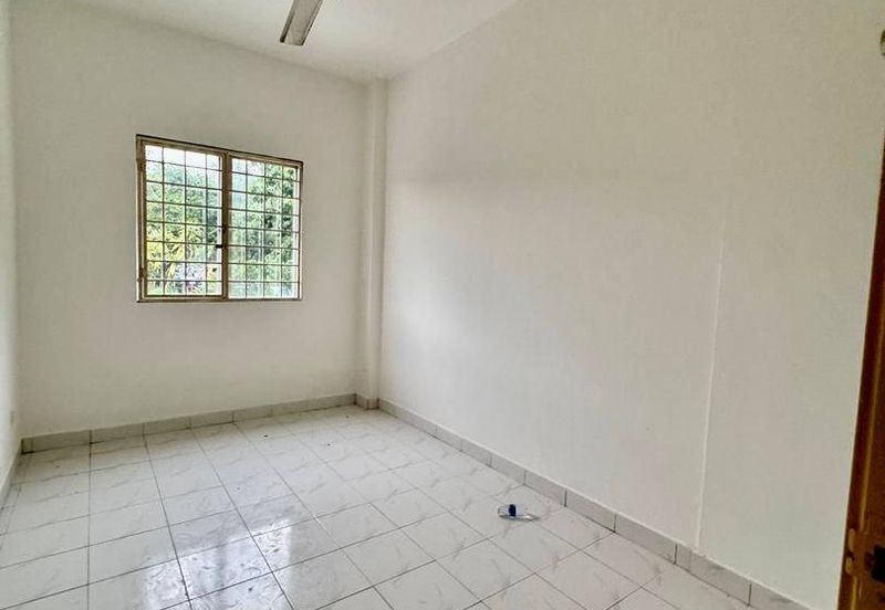 Vista Hatamas Apartment