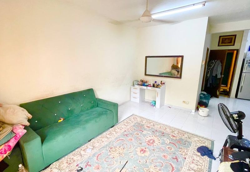 Nilai Santalia Apartment