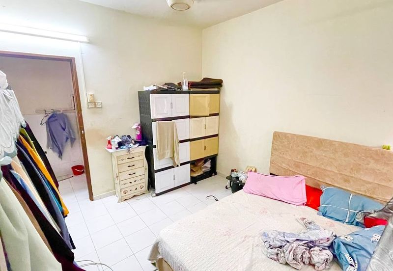 Nilai Santalia Apartment