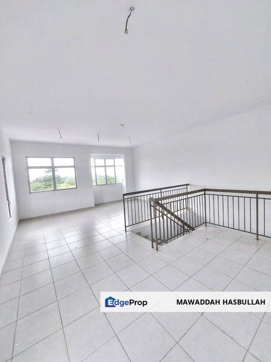 TAMAN SCIENTAX RAWANG 3 STOREY TERRACE HOUSE HOT AREA FOR RENT, Selangor, Rawang