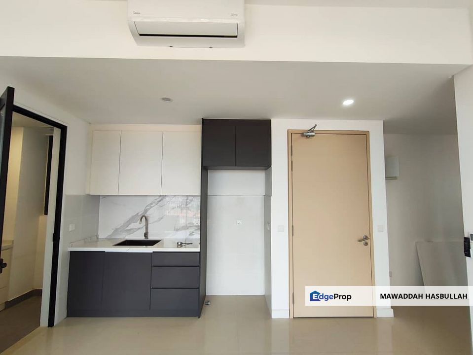 THE LEGACY OUG KUCHAI LAMA CONDOMINIUM PARTIALLY FURNISHED FOR RENT, Kuala Lumpur, Kuchai Lama