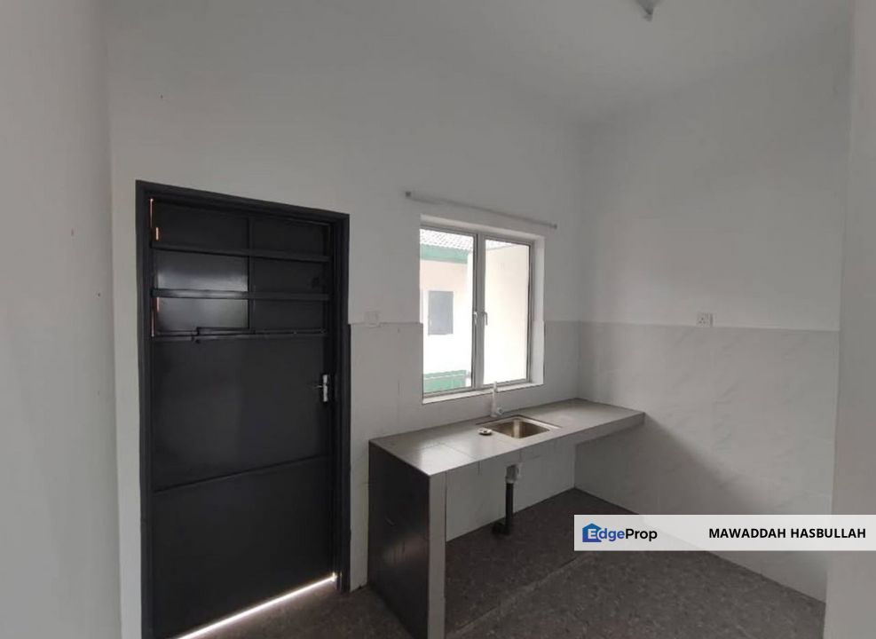 Kampung Razali Kuantan Townhouse For Rent, Pahang, Kuantan