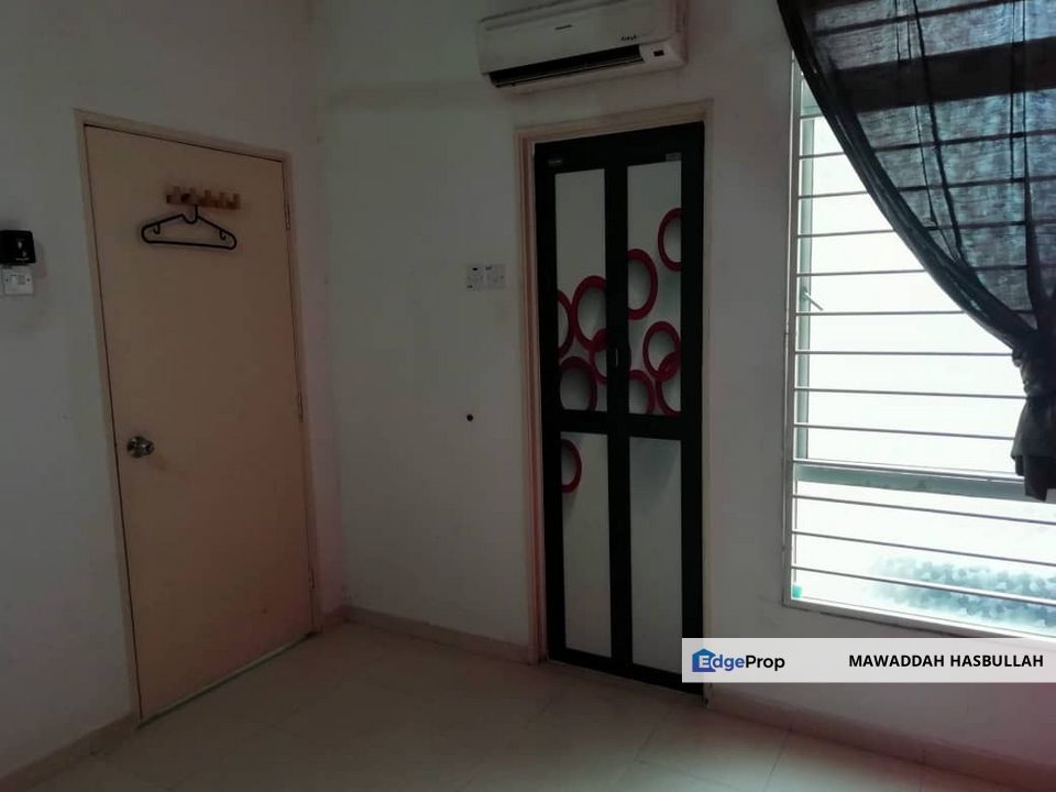 Bayu Parkville Balakong Selangor Townhouse Upper Floor For Sale, Selangor, Balakong