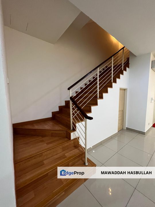 Perdana Residence 2 Selayang Selangor 3 Storey Terrace House Fully Furnished For Rent, Selangor, Selayang