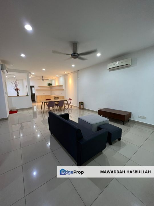 Perdana Residence 2 Selayang Selangor 3 Storey Terrace House Fully Furnished For Rent, Selangor, Selayang