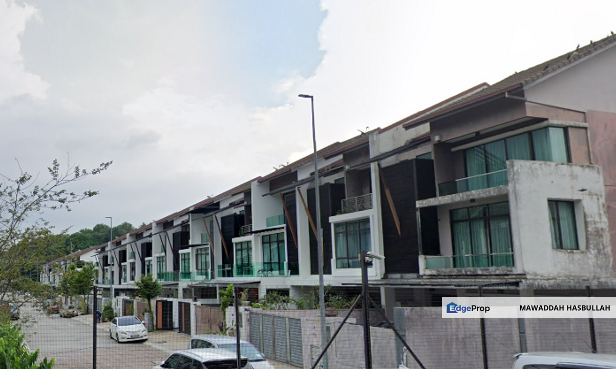 Perdana Residence 2 Selayang Selangor 3 Storey Terrace House Fully Furnished For Rent, Selangor, Selayang