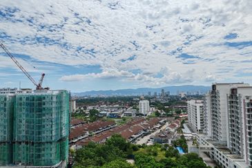 Primero Heights Kondominium Prima Indah