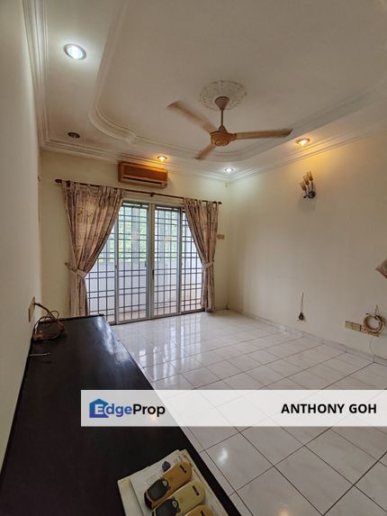 Gambier Heights Partially Furnished Well Maintain Corner, Penang, Gelugor