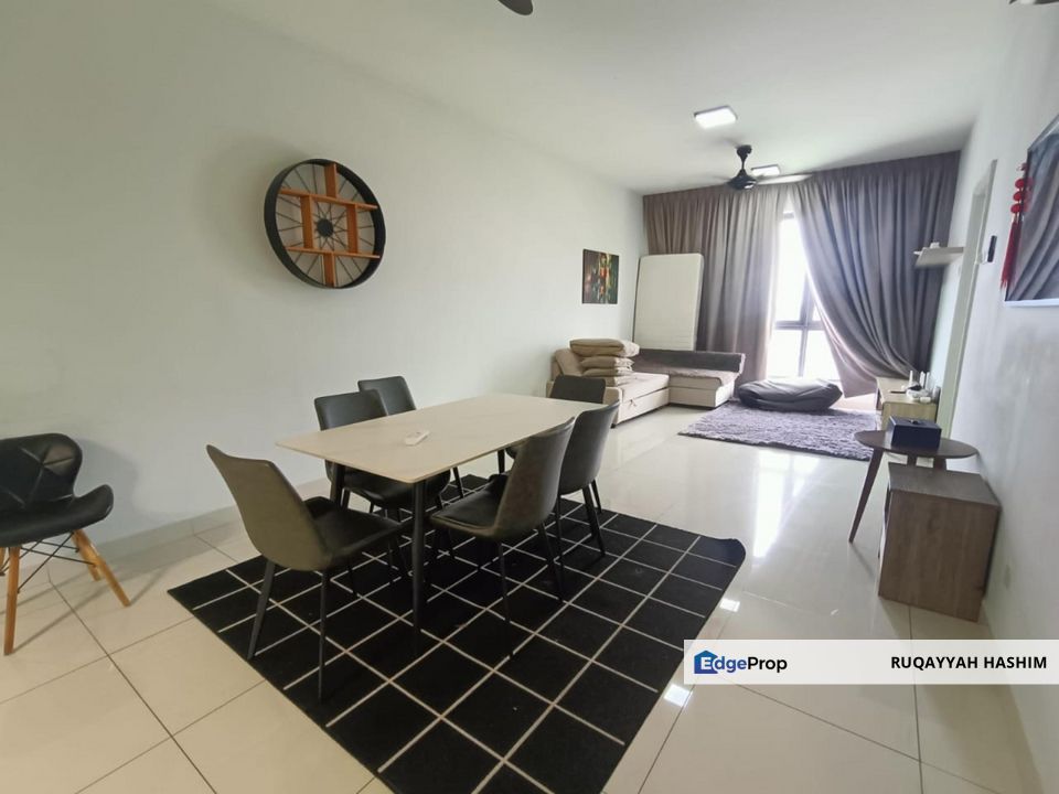 Fully Furnished Sfera Residency, Seri Kembangan, Selangor, Seri Kembangan