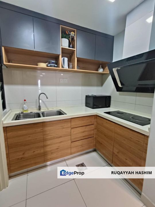 Fully Furnished Sfera Residency, Seri Kembangan, Selangor, Seri Kembangan