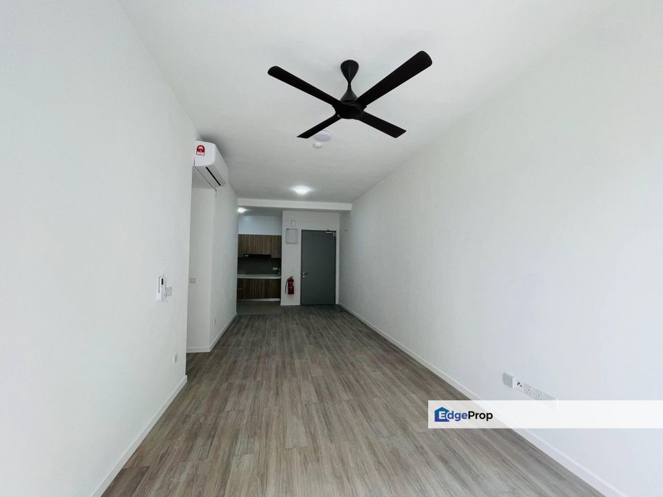  NEW Condo Lakefront Residence Cyberjaya Tower 6, Selangor, Cyberjaya